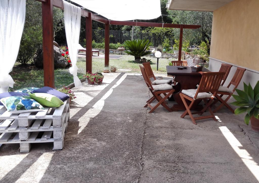 La Zucca A Pois Apartment Formia Phòng bức ảnh